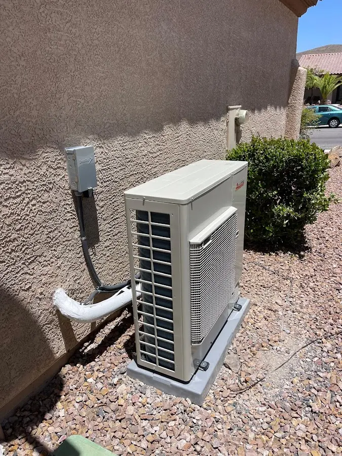 Residential air conditioning condenser unit in Fairfield